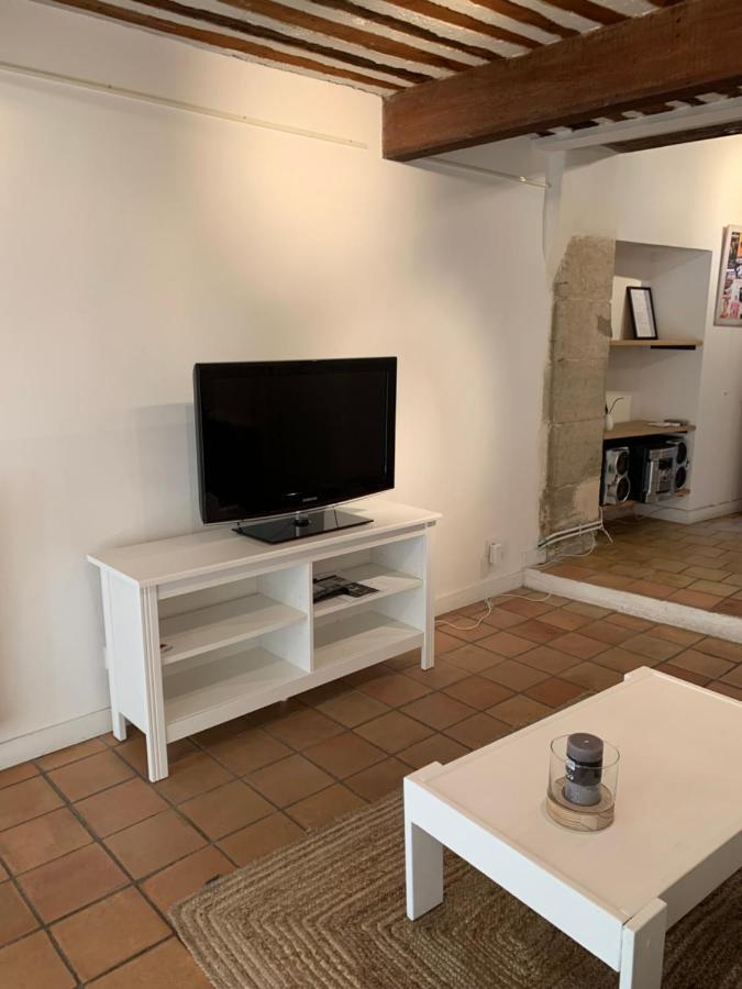 Au 10 Apartment L'Isle-sur-la-Sorgue Exterior photo