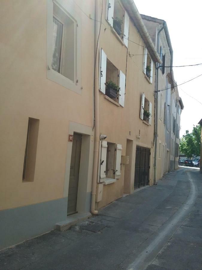 Au 10 Apartment L'Isle-sur-la-Sorgue Exterior photo